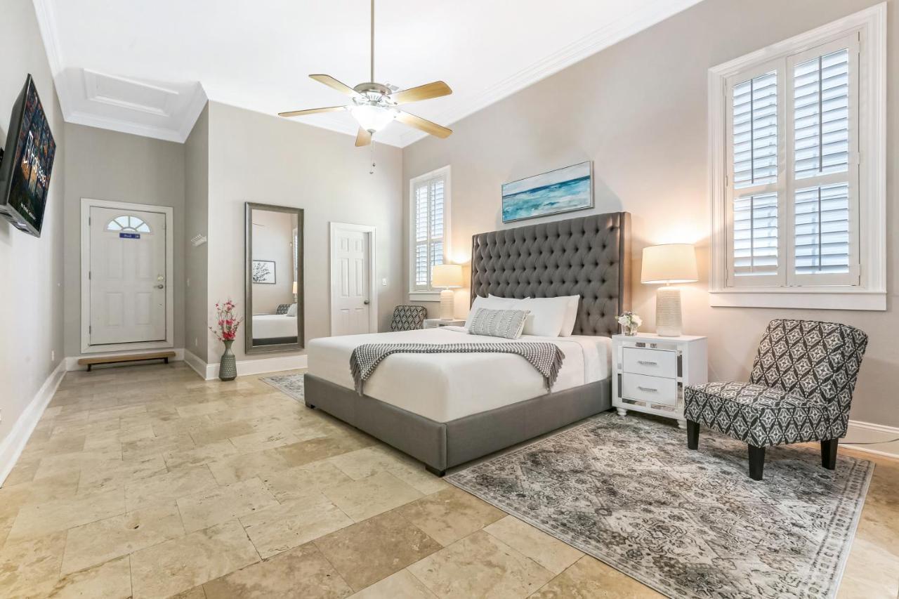 Hosteeva Modern Condo Near Magazine St & Close To Fq Ню Орлиънс Екстериор снимка